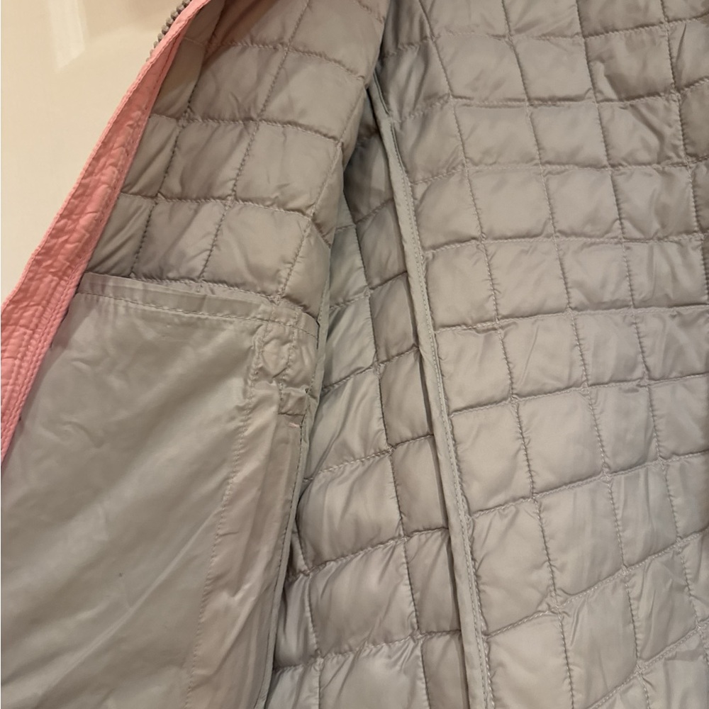 The North Face Light Pink Quilted Jacket
Size 10/12 - Picture 5 of 14